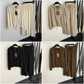 Loro Piana pull tricot ensemble avec décolleté carré et boutons décoratifs-5404  