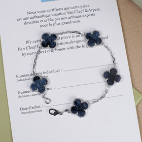 Van Cleef & Arpels quatre feuilles bracelet-3769  